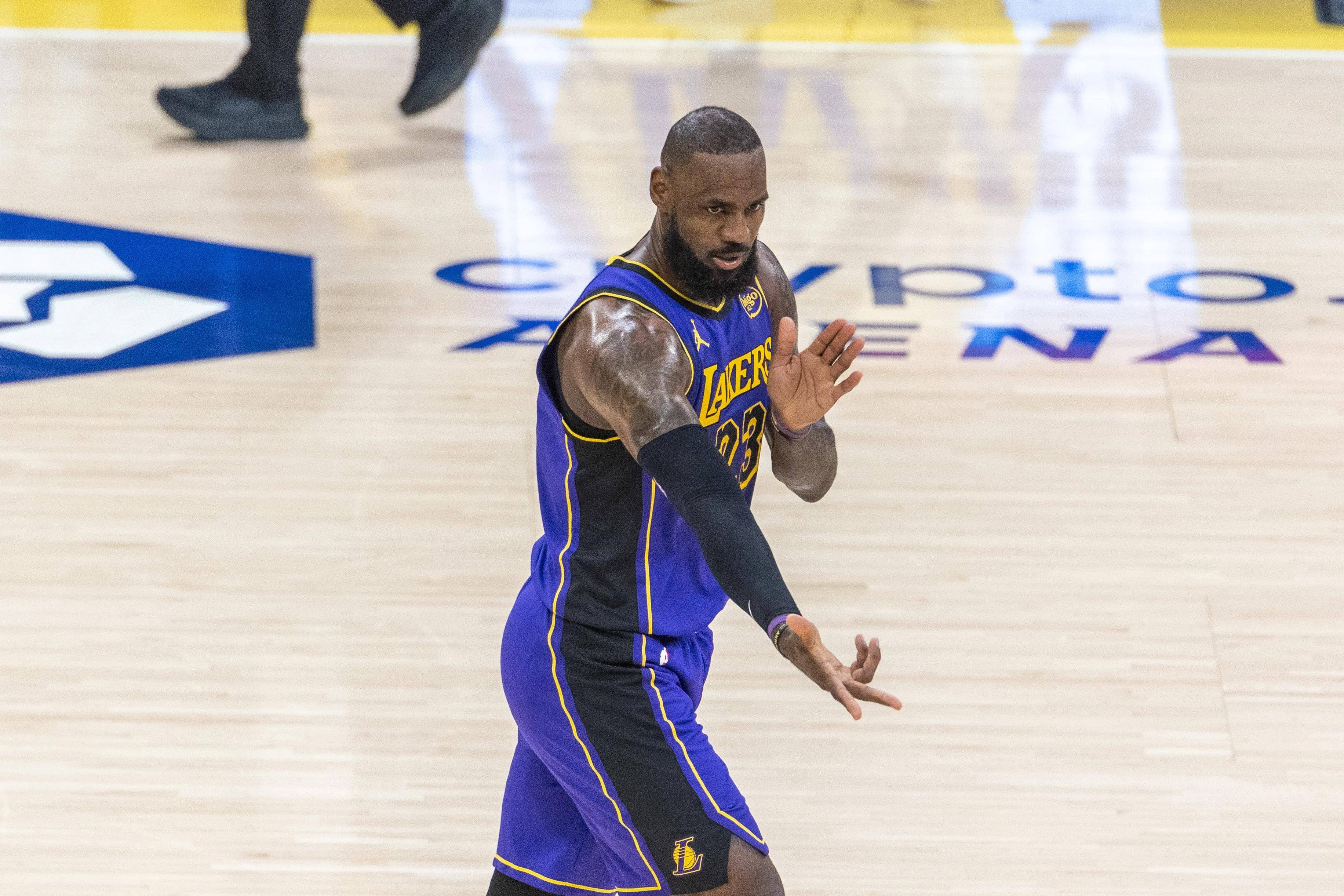 kaiyun-转会期印第安纳步行者迎来里程碑——NBA常规赛节点到来，底气十足，年轻球员得到机会的简单介绍